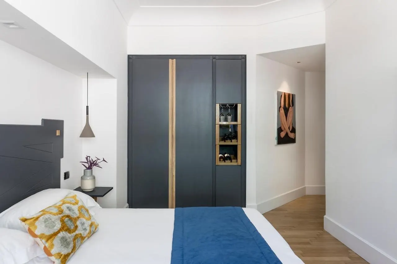 Hotel Plaza Opera Palermo 4*,  İtalya